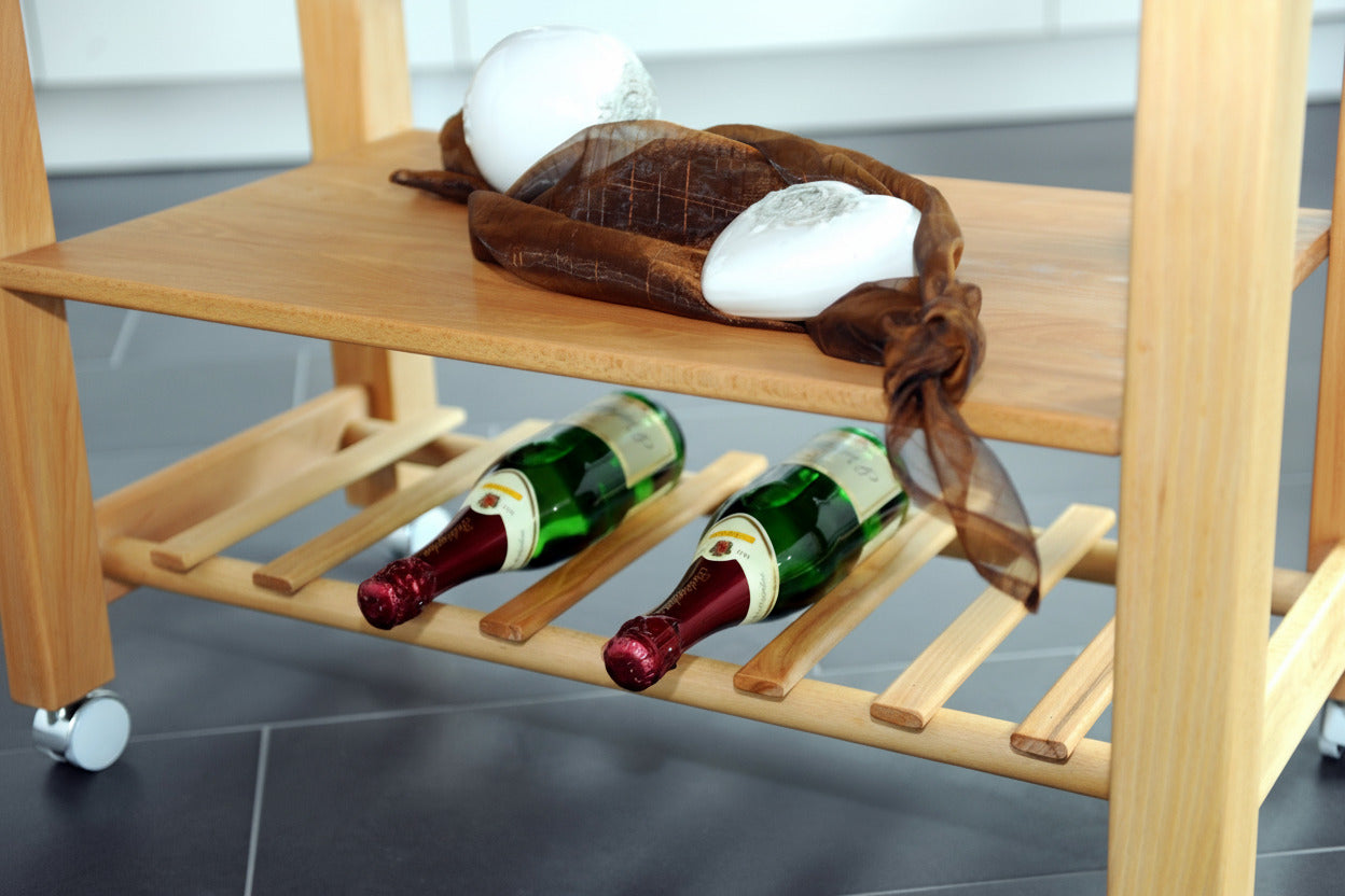 Küchenwagen Mobil 1 aus massiver Buche. Basismodell 90 x 50x 81 cm (breite x Tiefe x Höhe) mit 2 Schubladen, einem Boden und Flaschenablage