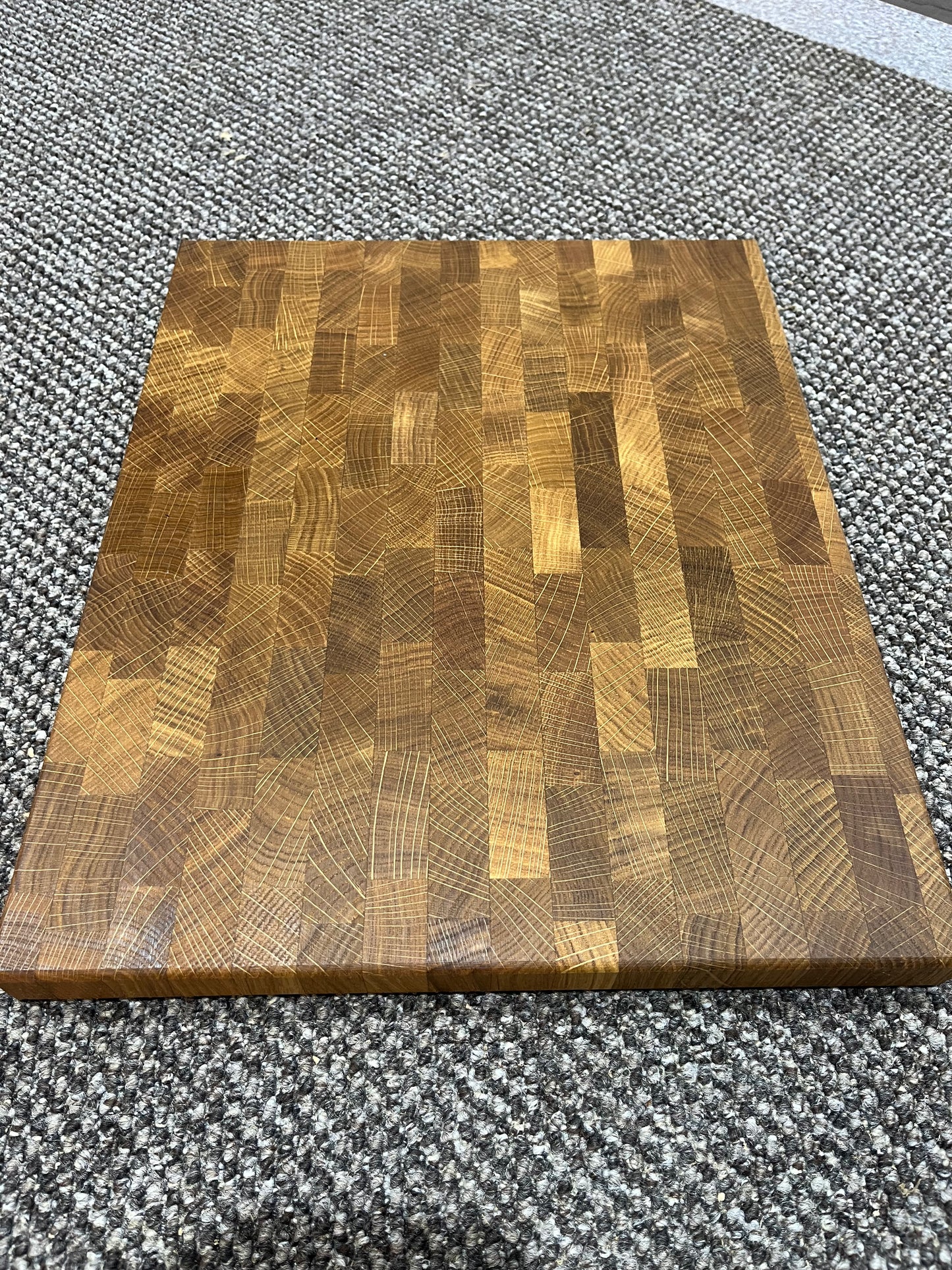 Hirnholz-Schneidebrett Eiche massiv – 40 × 30 cm, geölt