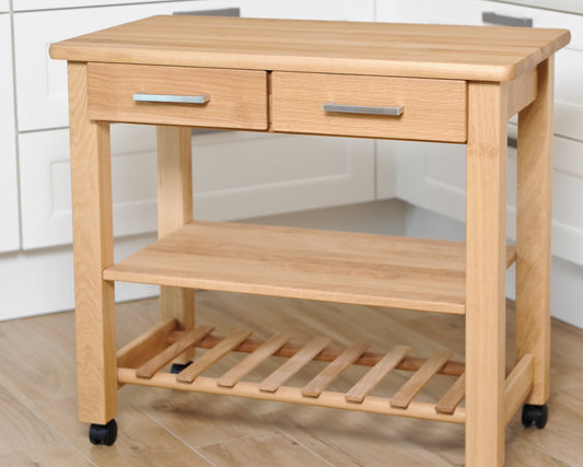 Küchenwagen Mobil 1 aus massiver Eiche. Basismodell 90 x 50x 81 cm (breite x Tiefe x Höhe) mit 2 Schublade, 1 Boden und 1 Flaschenablage