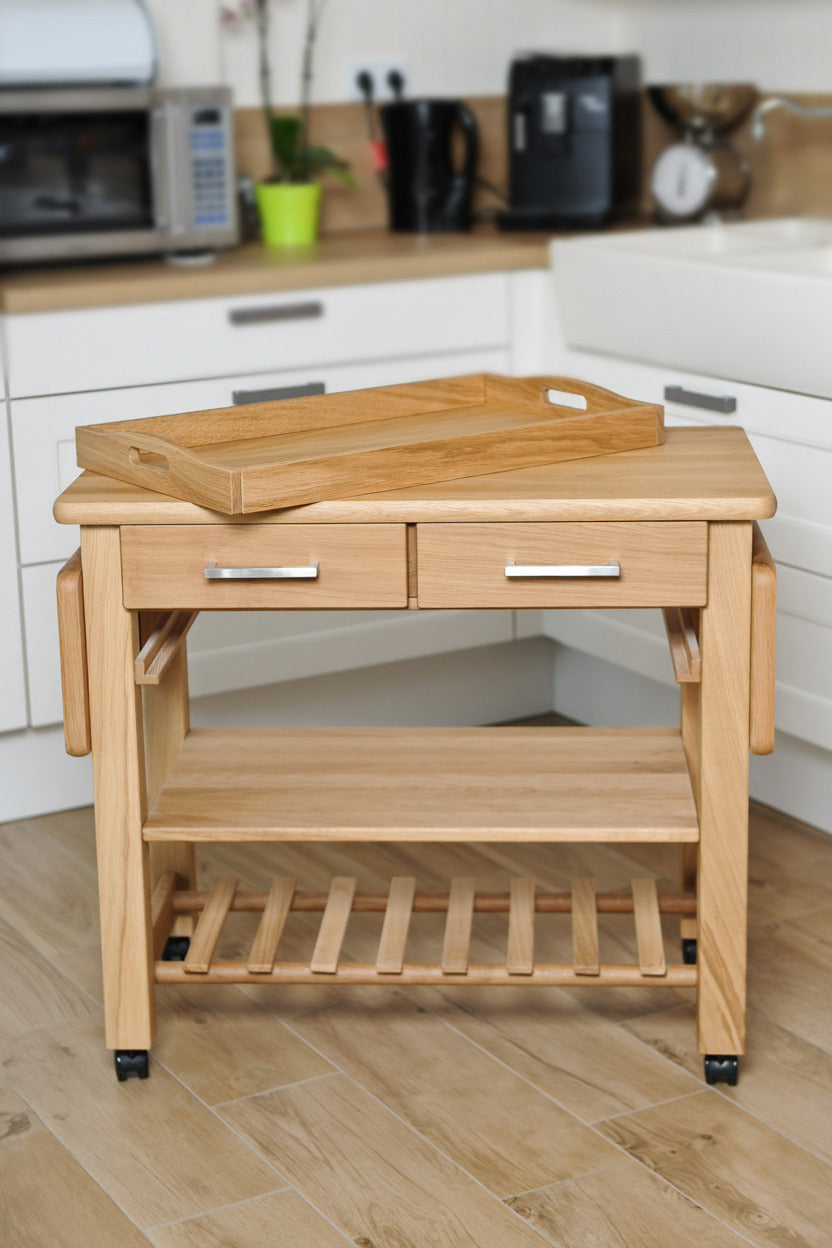 Küchenwagen Mobil 2 aus massiver Eiche. 90 x 50 x 81 cm mit Seitenklappen (Breite x Tiefe x Höhe) mit 2 Schubladen,Tablett, einem Boden und Flaschenablage, Seitenklappen zum ausklappen auf 140cm Breite