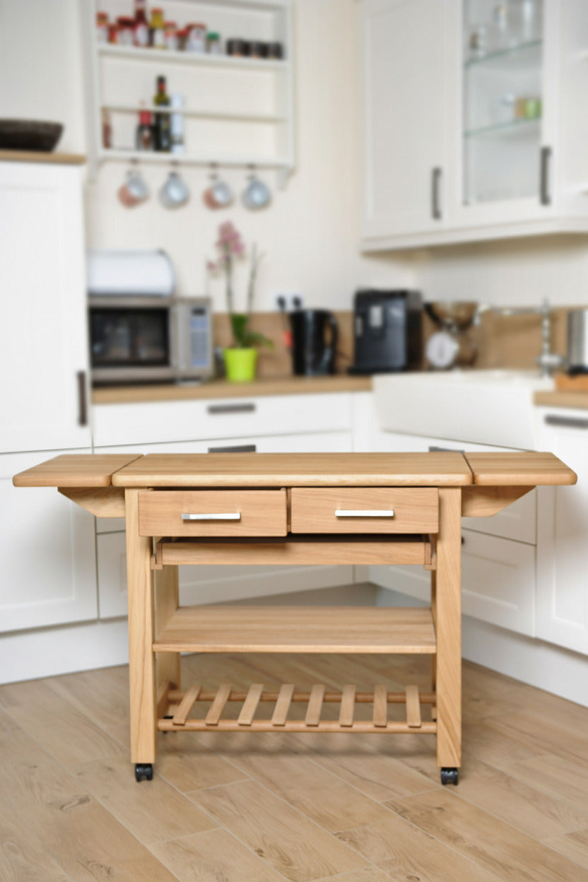 Küchenwagen Mobil 2 aus massiver Eiche. 90 x 50 x 81 cm mit Seitenklappen (Breite x Tiefe x Höhe) mit 2 Schubladen,Tablett, einem Boden und Flaschenablage, Seitenklappen zum ausklappen auf 140cm Breite