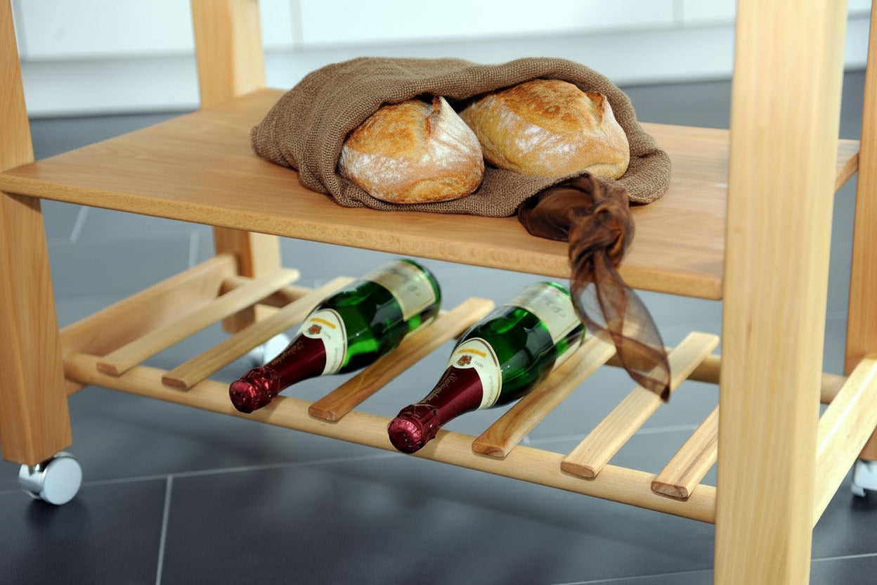 Küchenwagen Mobil 3 aus massiver Buche. Basismodell 90 x 50x 81 cm mit Seitenklappen (breite x Tiefe x Höhe) mit 3 Schubladen, einem Boden, Flaschenablage, Seitenklappen und Tablett zum ausklappen auf 140cm Breite