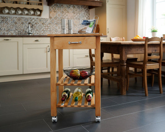 Küchenwagen Mobil 6 aus massiver Buche. Basismodell 49 x 47x 80,5 cm (breite x Tiefe x Höhe) mit 1 Schublade und 2 Flaschenablagen